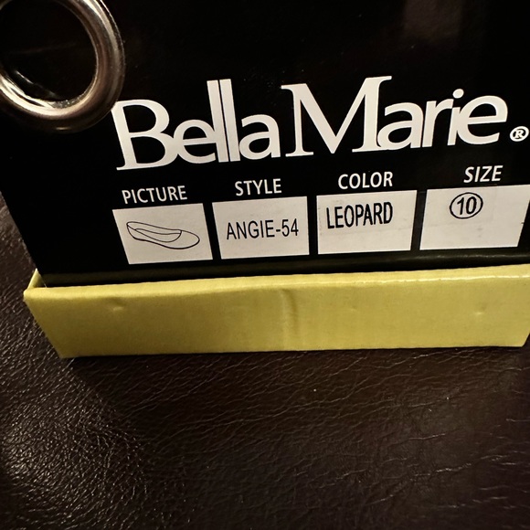 Bella Marie Leopard Flats size 10 - Picture 4 of 4